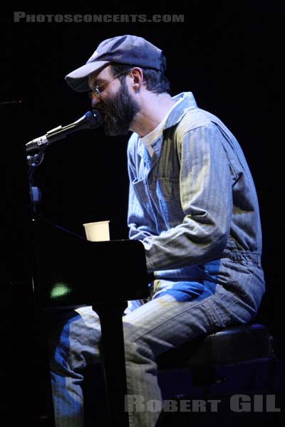 EELS - 2008-02-18 - PARIS - Le Bataclan - Mark Oliver Everett